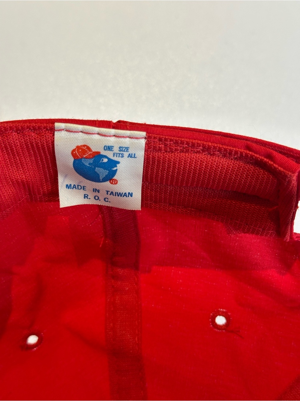 Red Rope-Trim Hat - Picture 11 of 11